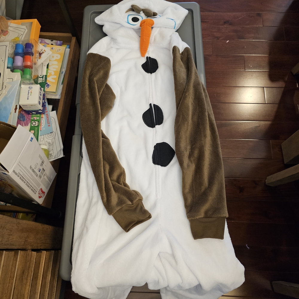 Disney Adult Olaf Costume